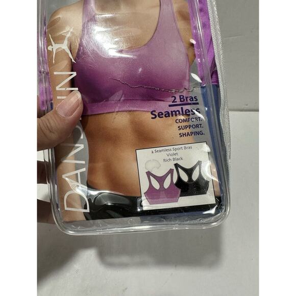 DANSKIN Women Seamless Sports Bra Crop Top Purpl w/Built In Cup Sz S/M (one Bra) - Picture 5 of 7